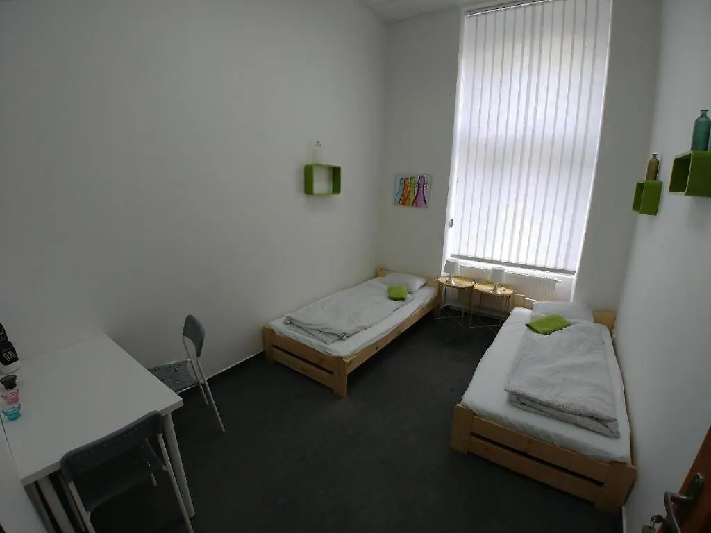 Rooms Veveri - Uvoz, 10 Min By Walk To The Center Brno